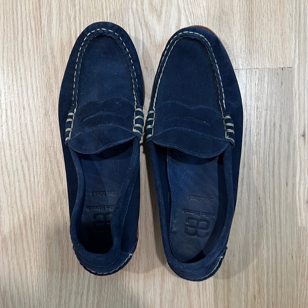 Allen Edmonds- Mens 9 blue Suede Loafers- lightly Worn